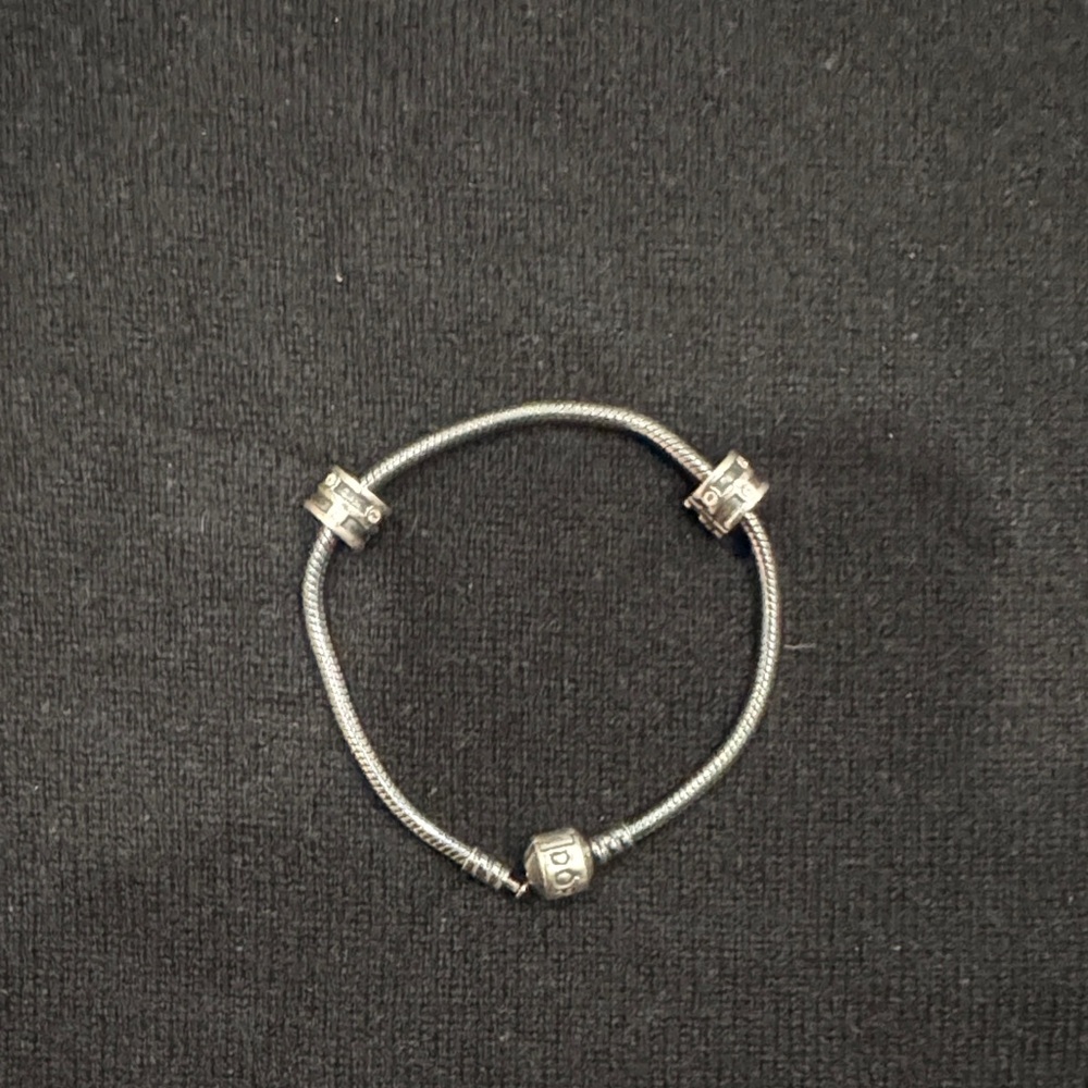 Pandora clips- gunmetal with silver and crystals.